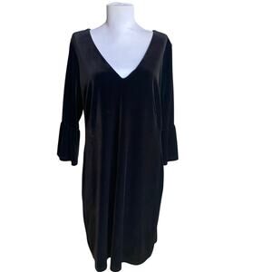 EUC BRAVISSIMO Claudia Velvet Mini Dress Size 16 Curvy Black Bell Sleeve Holiday